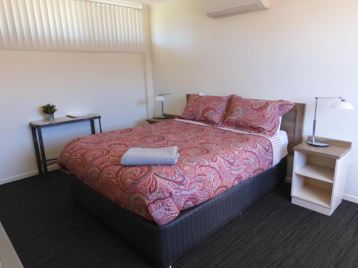 Dalby Parkview Motel Zewnętrze zdjęcie